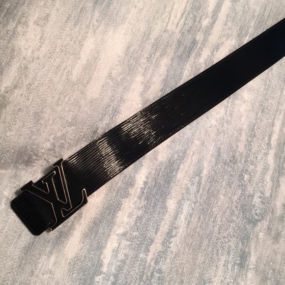 Authentic Louis Vuitton Black belt - Picture 2 of 8